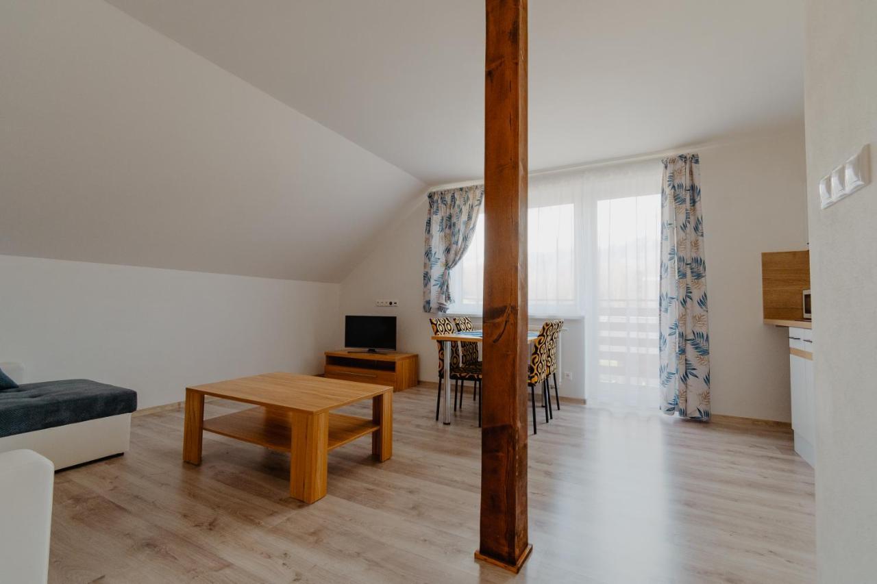 Apartmany Zara Nova Lesna Luaran gambar