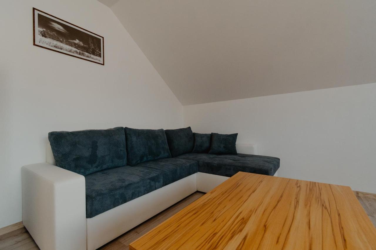 Apartmany Zara Nova Lesna Luaran gambar