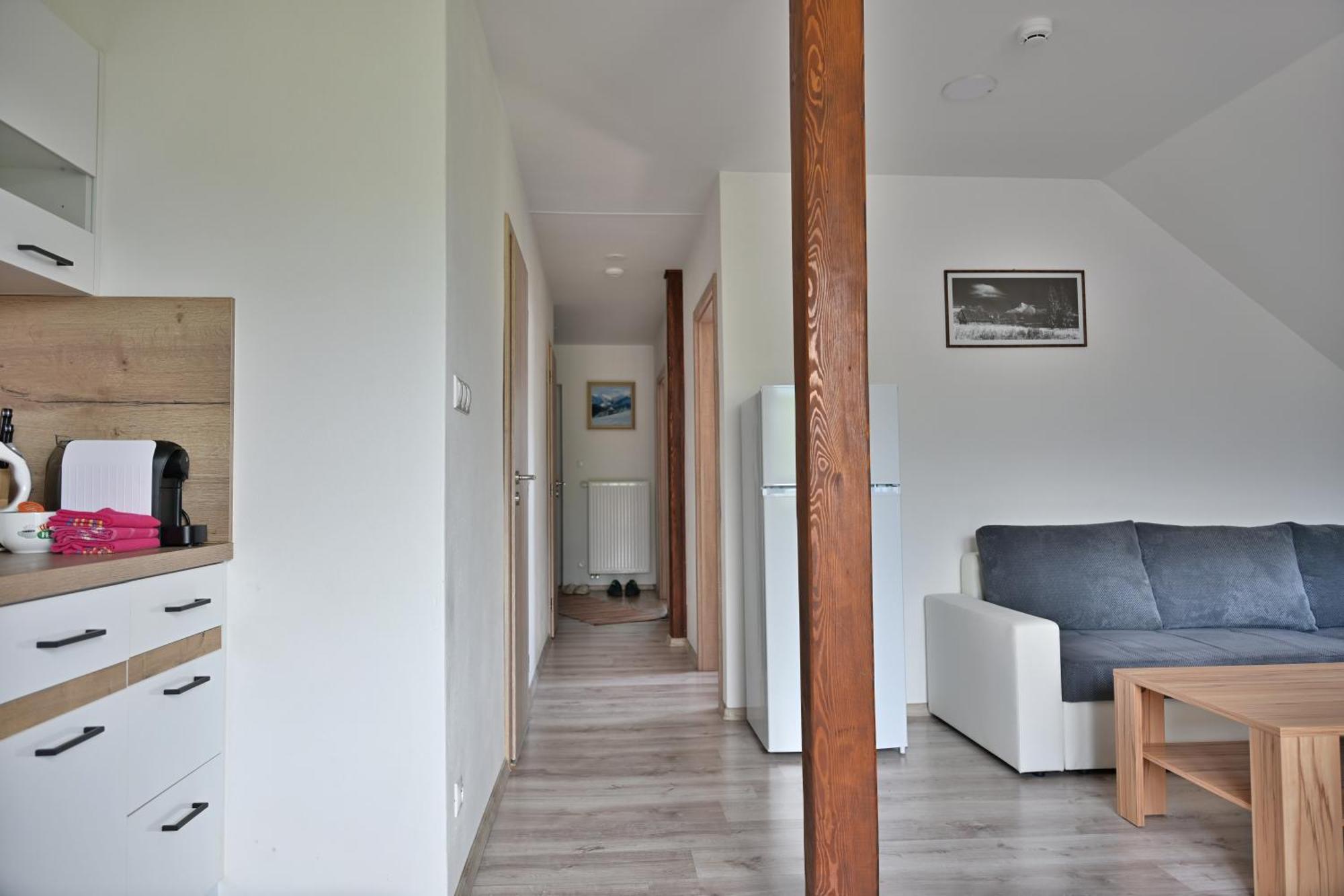 Apartmany Zara Nova Lesna Luaran gambar