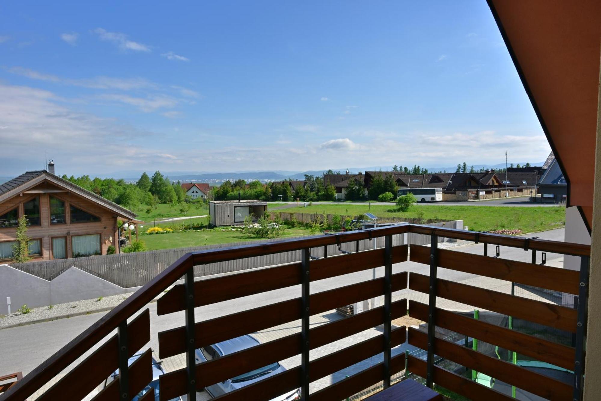 Apartmany Zara Nova Lesna Luaran gambar